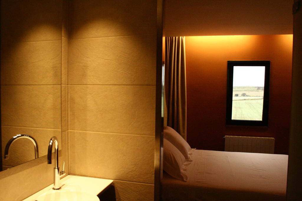 Hotel Mas Oliveres Pla De Palau Llers Bilik gambar